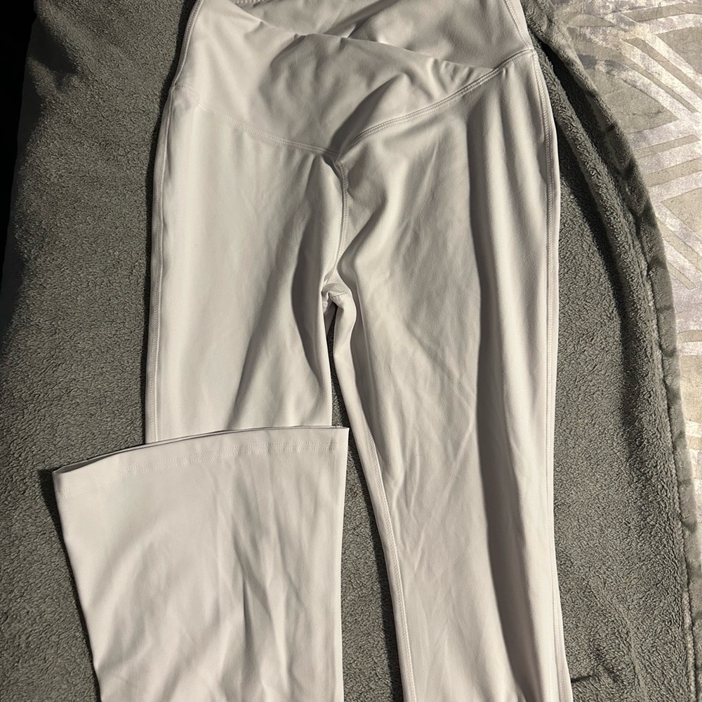 Amazon Women's white flare Leggings